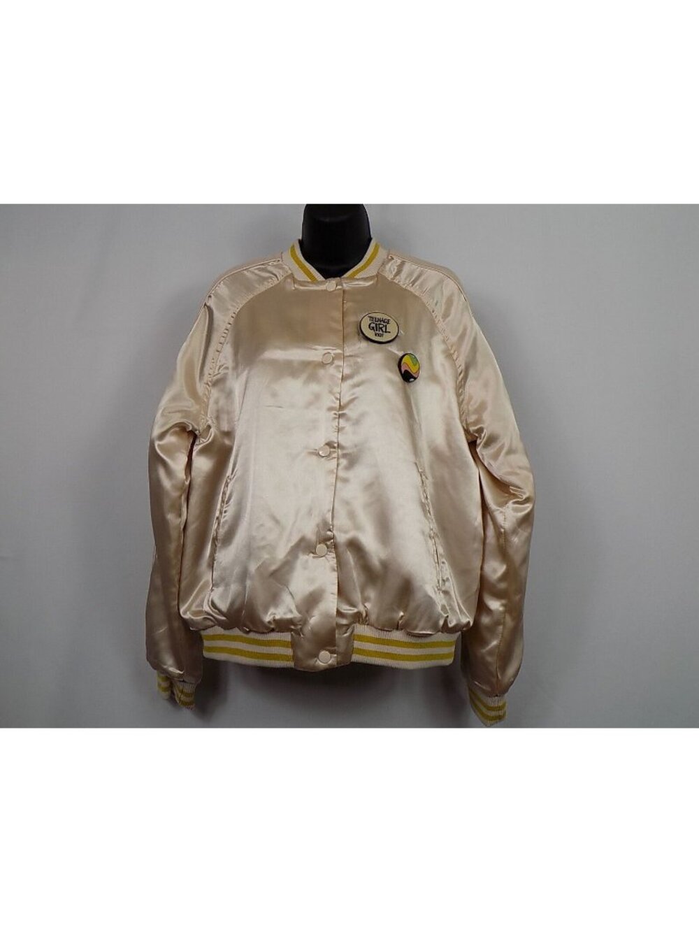 Pull & Bear Satin Jacket Light Peach Pretty on the Outside Size Large Teen Girls